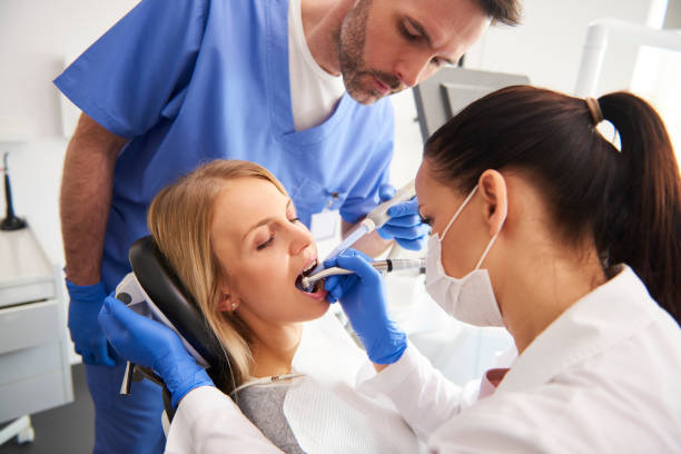 Best Tooth Extraction  in Altamont, TN